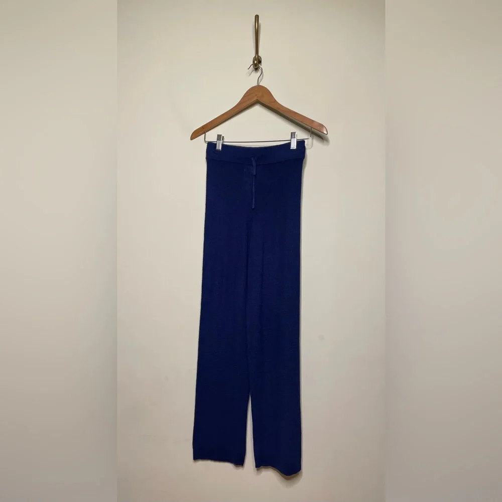 Free People Malibu Solid Pant Surf Set in Navy